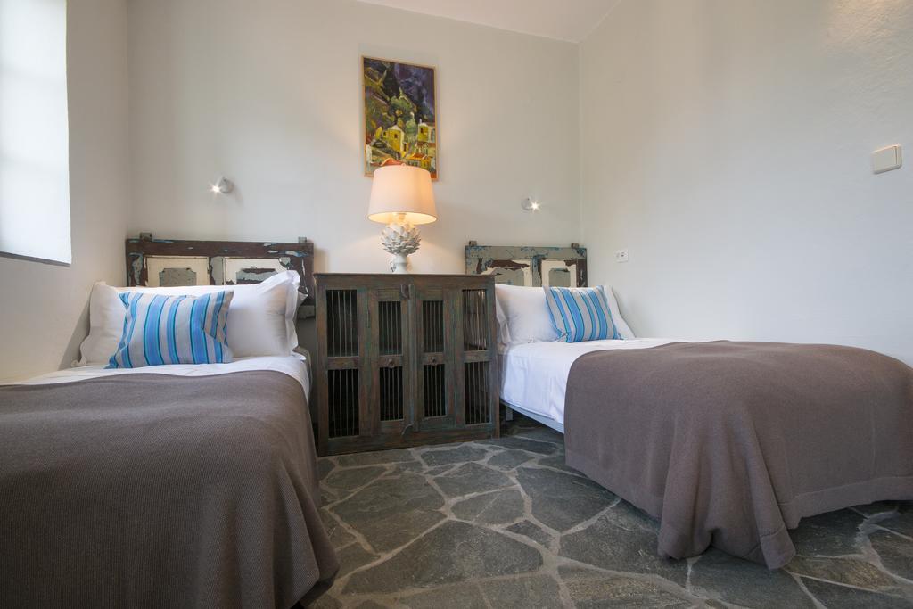 Emporio Hotel Szími Kültér fotó